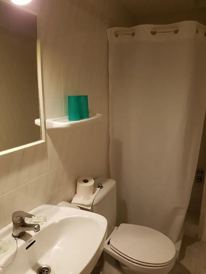 Hostal Restaurante Playa Colonia de Sant Jordi Bed & Breakfast